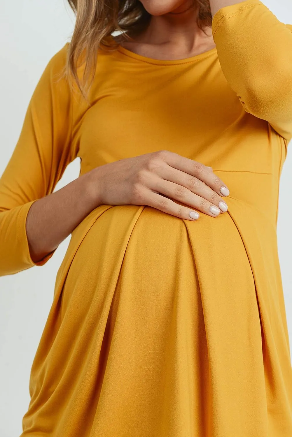 LaClef Women's Round Neck 3/4 Sleeve Front Pleat Peplum Maternity Top